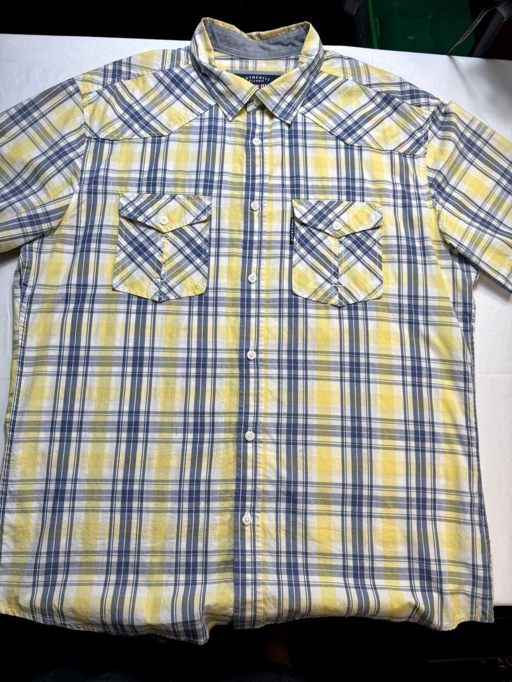 Ecko Unltd. Men’s XL Plaid Shirt Yellow/Blue Short Sleeve Button-Up Pockets